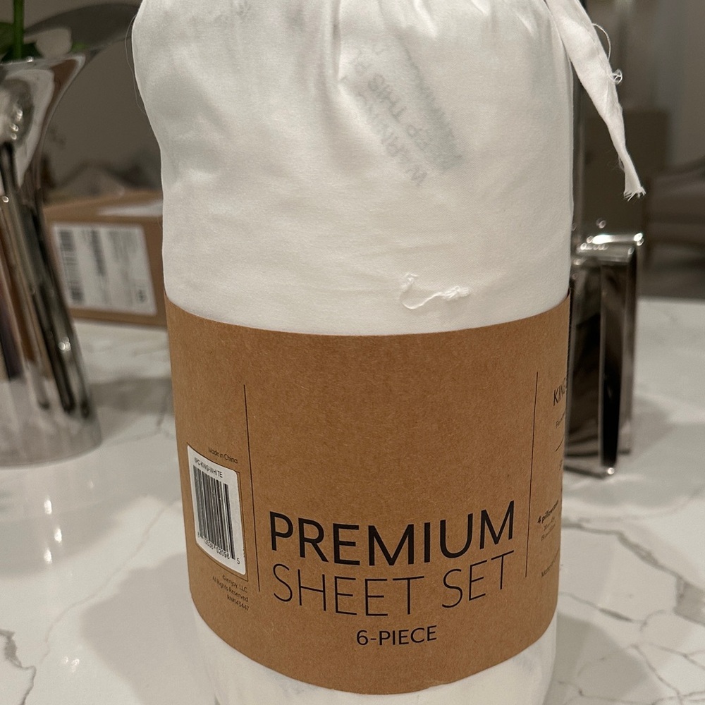 King size 6 set white sheets by IEnjoy